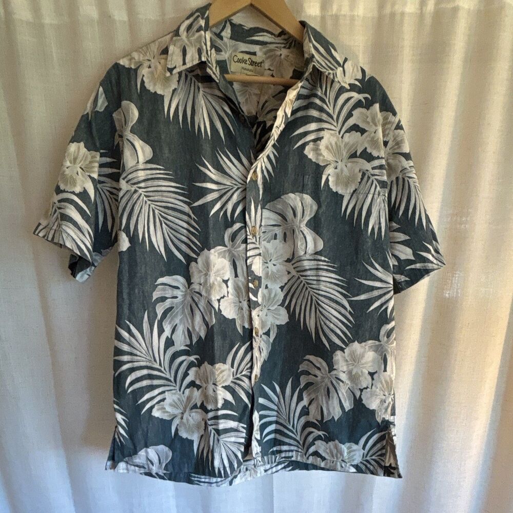 Green and white floral pattern, Cooke Street men's button up shirt size medium
